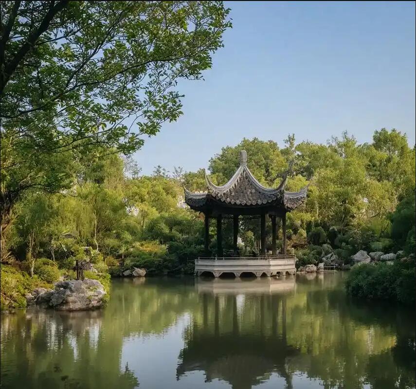 海南半知餐饮有限公司